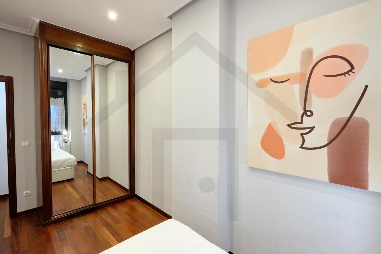 Ferienwohnung La Casa De Begona - A Un Paso Del Centro De Gijon. Exterior foto